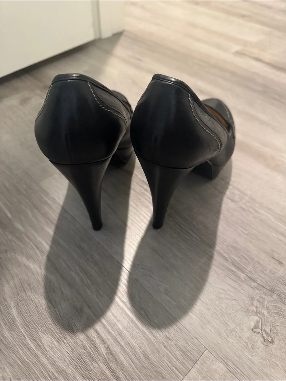 Nine West Black Leather Platform Loafer Pumps